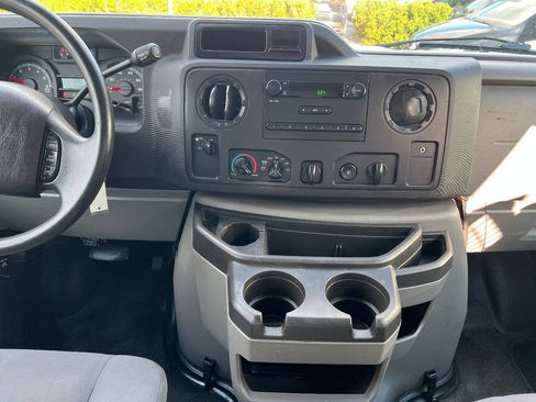 Used 2013 Ford E-250 and Econoline 250 w/ Commercial Cargo Van Pkg RWD image 30
