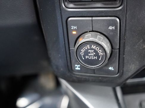 Certified 2023 Ford F250 Lariat w/ Lariat Ultimate Package image 31