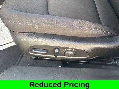 Used 2024 Chevrolet Malibu LT image 12