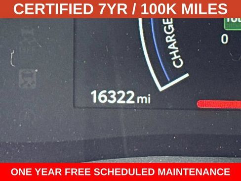 Used 2025 Toyota Camry SE FWD image 25