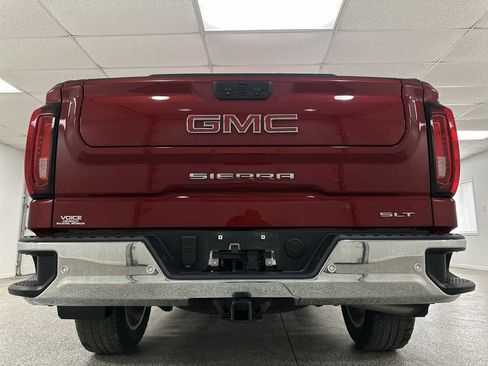Used 2022 GMC Sierra 1500 SLT w/ SLT Premium Plus Package AWD/4WD image 37