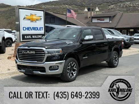 Used 2025 RAM 1500 Laramie AWD/4WD image 1