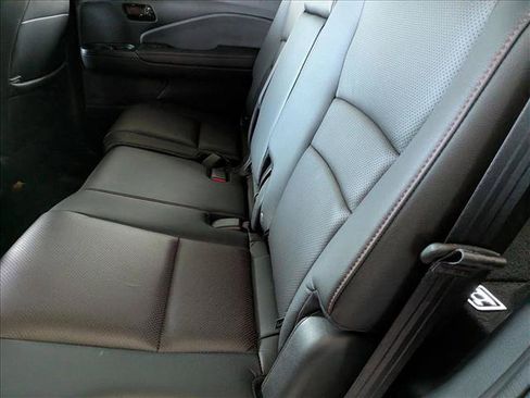Certified 2024 Honda Passport Black Edition image 19