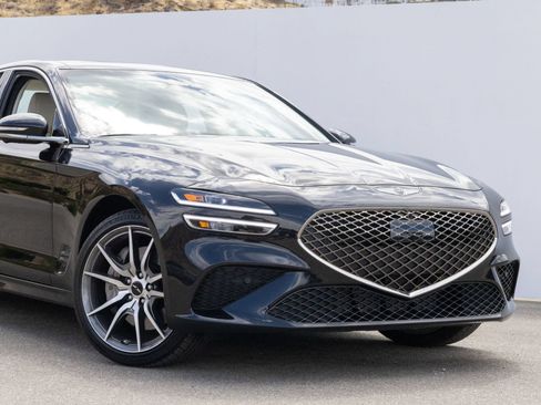 Used 2026 Genesis G70 2.5T Prestige RWD image 7
