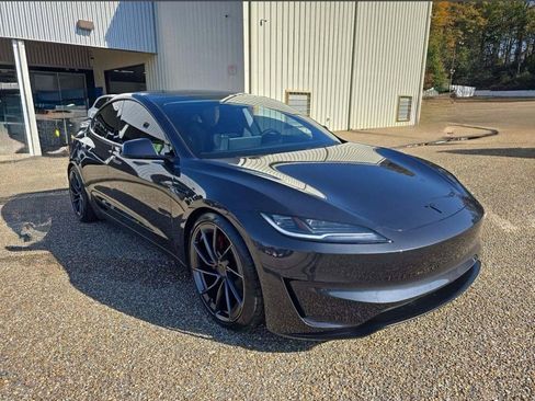 Used 2024 Tesla Model 3 Performance image 8