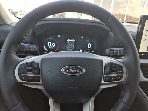 New 2026 Ford Explorer Active image 15