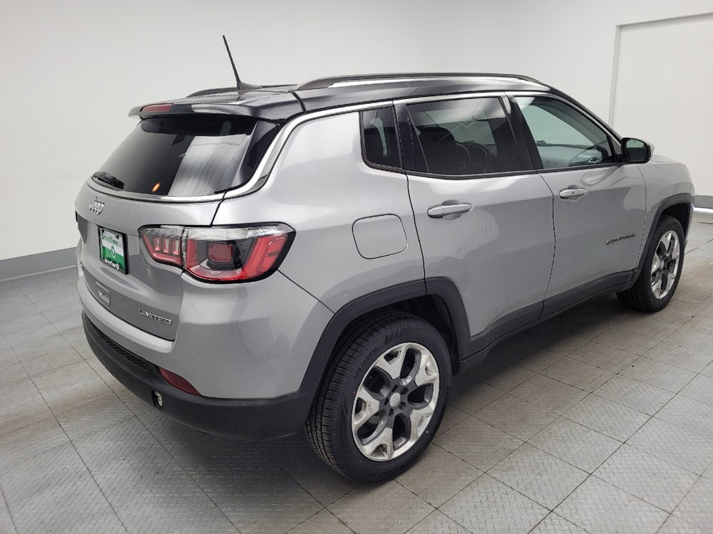 Used 2019 Jeep Compass Limited AWD/4WD image 9