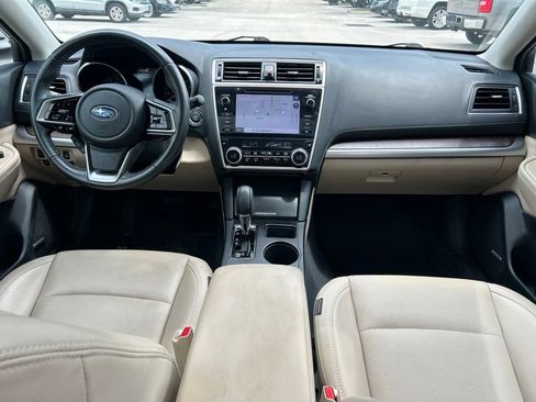 Used 2018 Subaru Outback 3.6R Limited AWD/4WD image 10