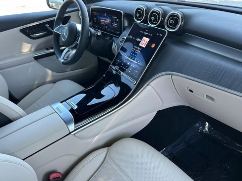 New 2026 Mercedes-Benz GLC 300 4MATIC image 16