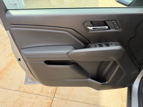 New 2026 Chevrolet Colorado LT w/ LT Convenience Package AWD/4WD image 12