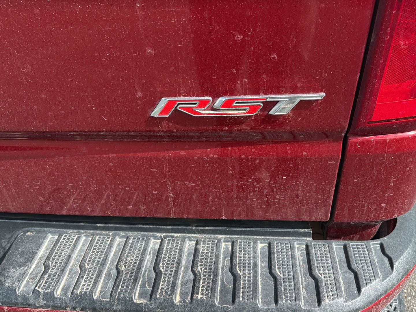 Used 2021 Chevrolet Silverado 1500 RST w/ Z71 Off-Road Package AWD/4WD image 13