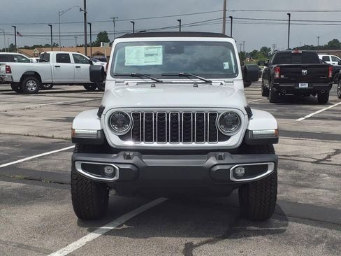 New 2024 Jeep Wrangler Sahara w/ Technology Group image 20