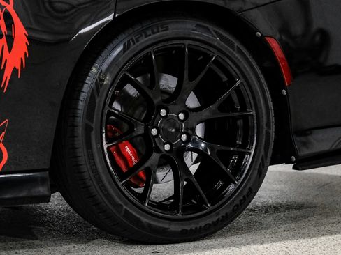 Used 2016 Dodge Charger SRT w/ Harman/Kardon Audio Group RWD image 70