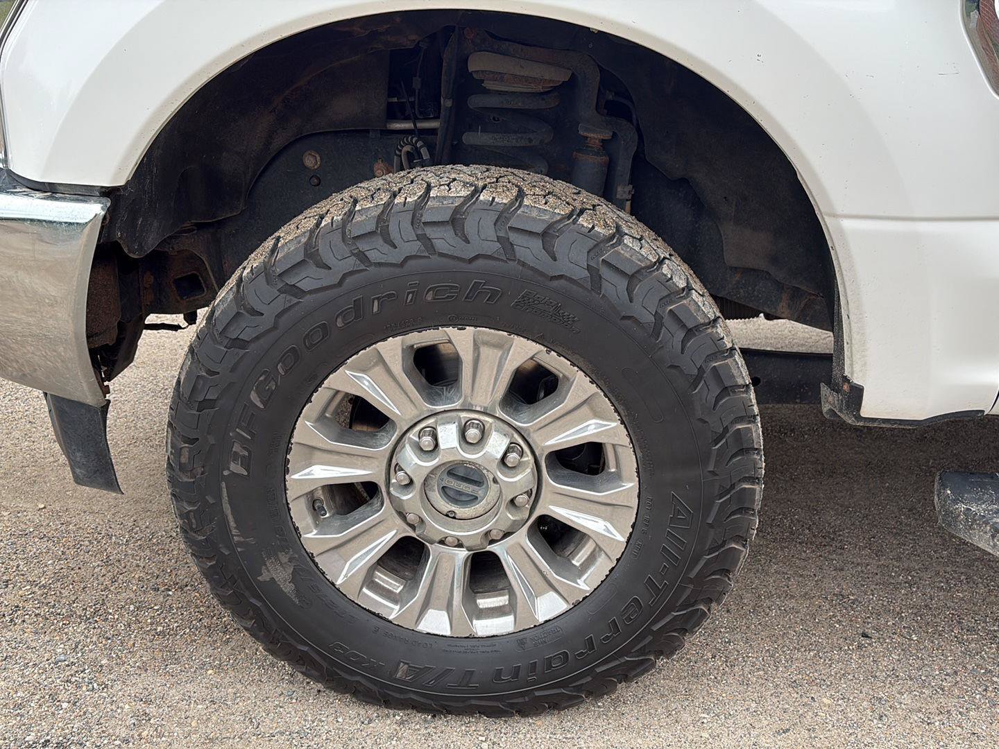 Used 2019 Ford F350 Lariat w/ Chrome Package AWD/4WD image 13