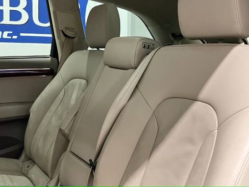 Used 2015 Audi Q7 3.0T Premium Plus w/ Premium Plus Package image 37