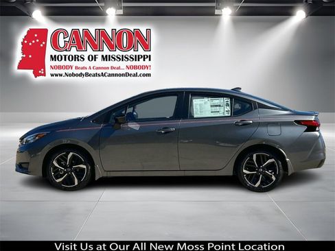 New 2025 Nissan Versa SR w/ Trunk Package image 2
