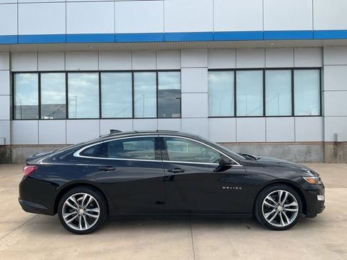 Used 2022 Chevrolet Malibu LT FWD image 35