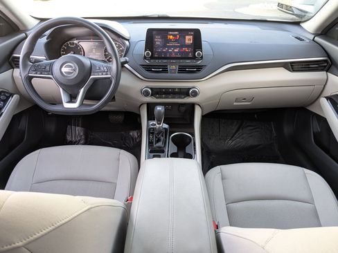 Used 2021 Nissan Altima 2.5 SV image 29
