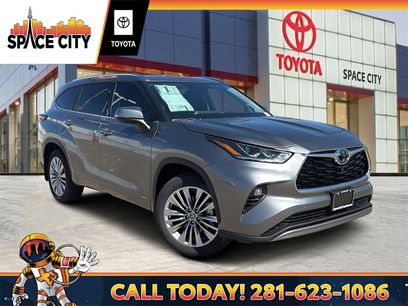 New 2025 Toyota Highlander Platinum