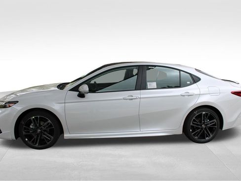 New 2026 Toyota Camry XSE AWD/4WD image 12
