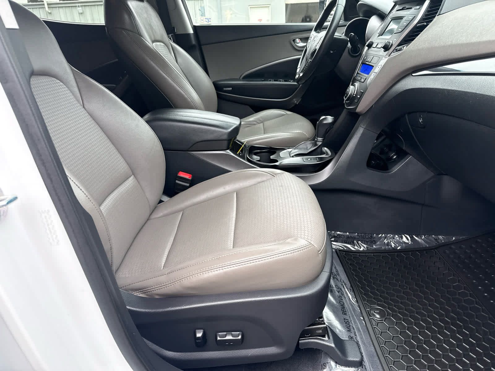 Used 2013 Hyundai Santa Fe Sport 2.0T AWD/4WD image 12