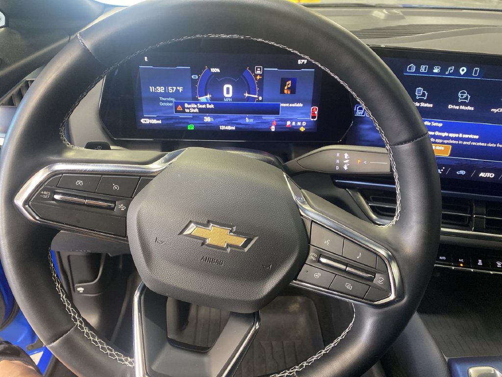 Certified 2024 Chevrolet Equinox EV LT AWD/4WD image 15