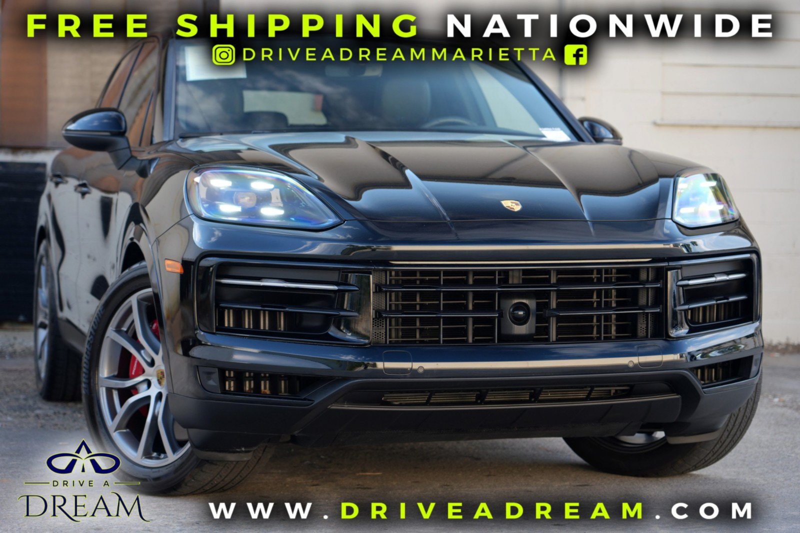 Used 2024 Porsche Cayenne S w/ Premium Package AWD/4WD image 2