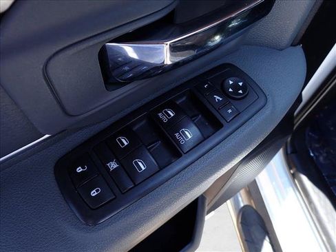Used 2018 RAM 1500 Big Horn AWD/4WD image 14