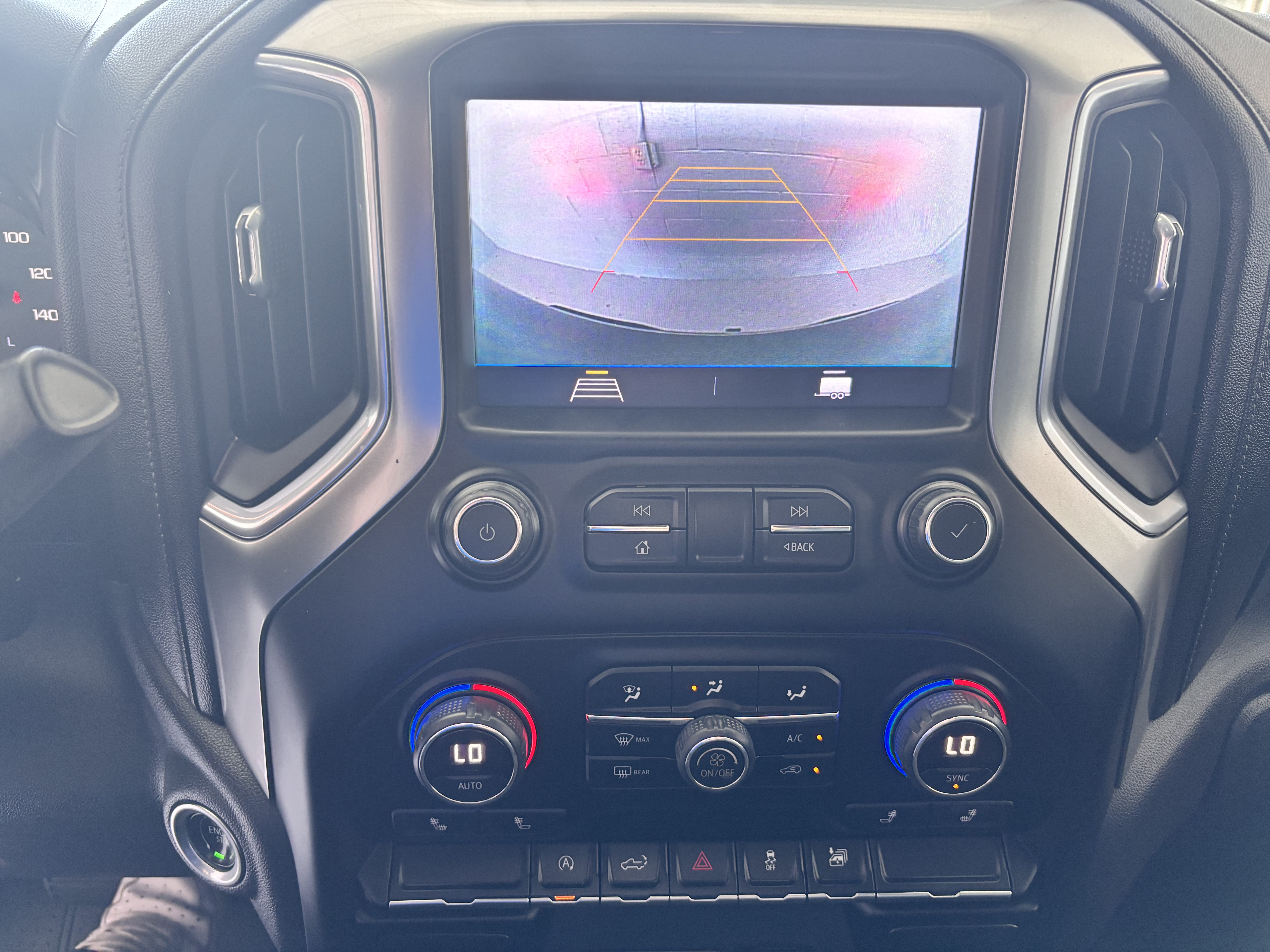 Used 2019 Chevrolet Silverado 1500 LT w/ Texas Edition AWD/4WD image 20