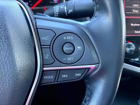 Used 2019 Toyota Camry XSE FWD image 25