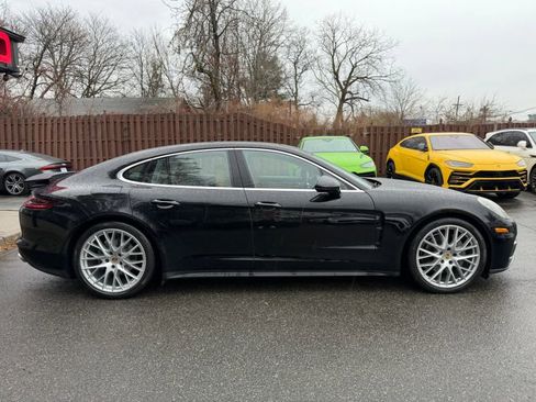 Used 2018 Porsche Panamera 4S image 4
