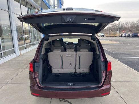Certified 2018 Honda Odyssey EX-L image 6