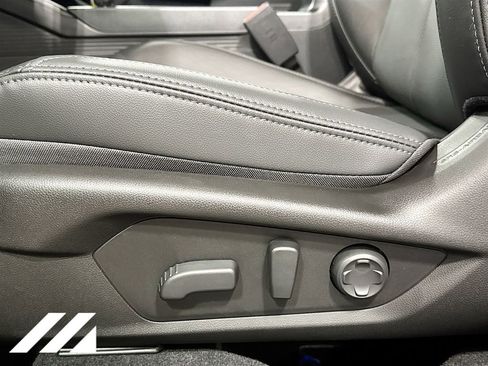 New 2026 Subaru Outback Touring XT AWD/4WD image 22