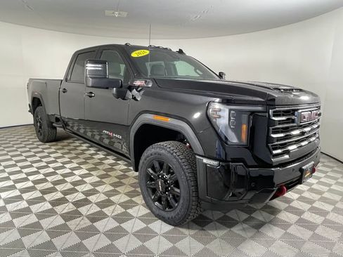 New 2026 GMC Sierra 2500 AT4 w/ AT4 Premium Plus Package AWD/4WD image 26