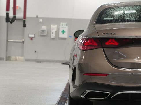 New 2026 Mercedes-Benz E 350 4MATIC Sedan image 13