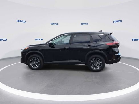 Used 2024 Nissan Rogue S FWD image 5