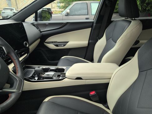Certified 2024 Lexus NX 350 AWD w/ Vision Package image 7