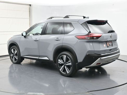 Used 2022 Nissan Rogue Platinum w/ Head-Up Display Package AWD/4WD image 28