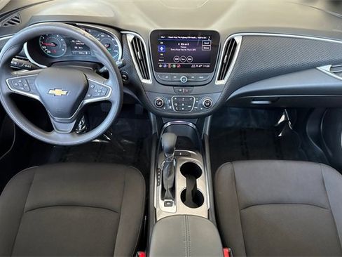 Used 2022 Chevrolet Malibu LT image 15