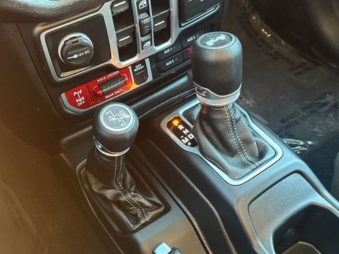 Used 2024 Jeep Wrangler Willys 4xe image 26