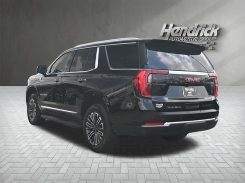 Used 2025 GMC Yukon Elevation w/ LPO, Floor Liner Package AWD/4WD image 8