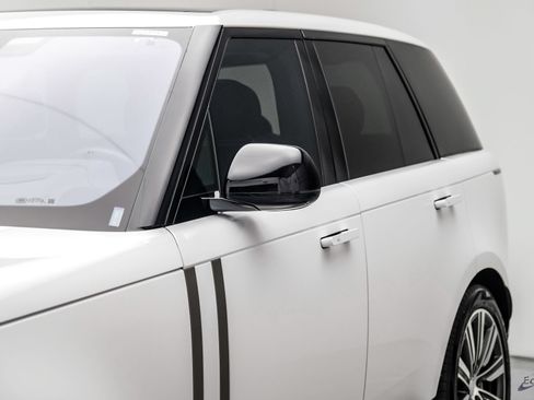 Used 2023 Land Rover Range Rover SE AWD/4WD image 27