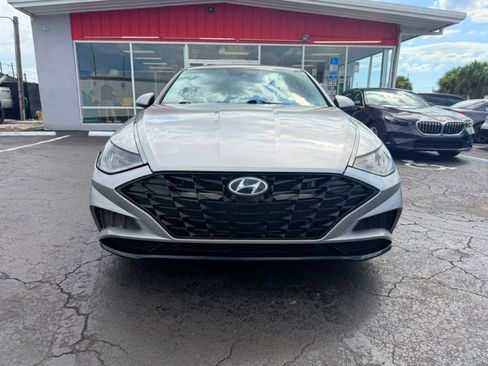 Used 2021 Hyundai Sonata SEL FWD image 2