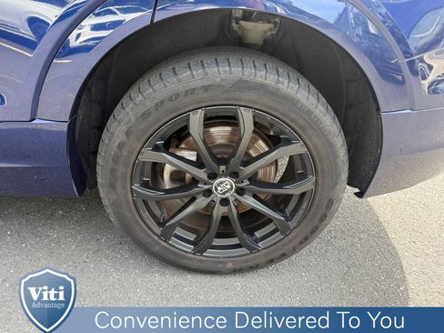 Used 2021 Audi e-tron Premium image 12