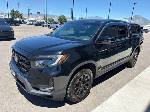 Used 2024 Honda Ridgeline Black Edition image 3