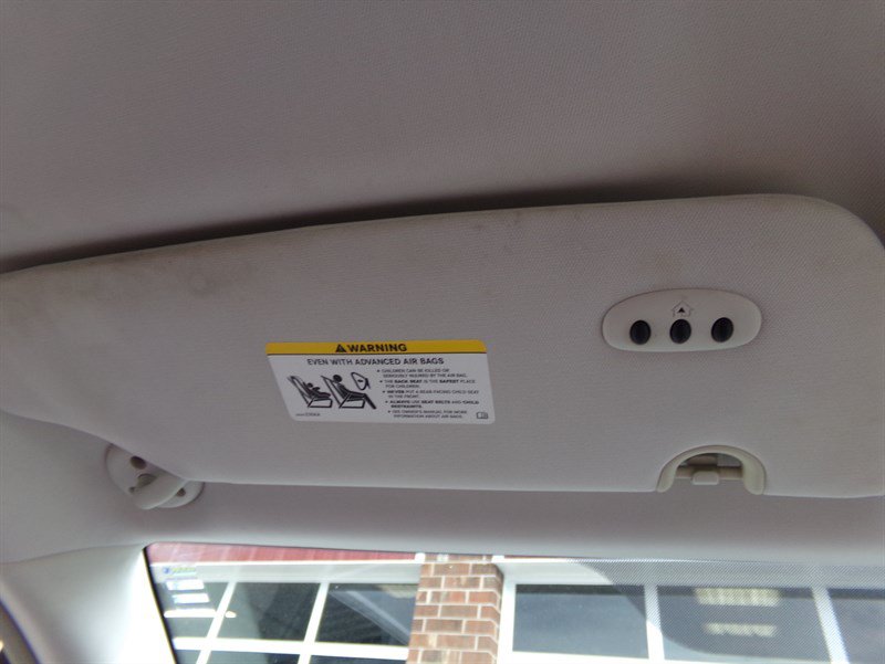 Used 2008 Chrysler Town & Country Touring FWD image 38
