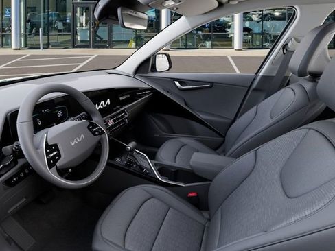 New 2026 Kia Niro SX image 17