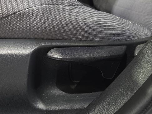 Certified 2025 Toyota Corolla SE w/ SE Premium Package image 19