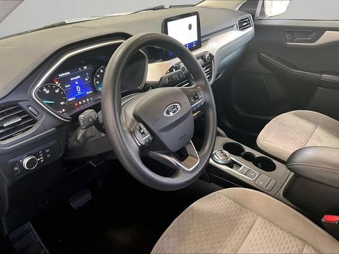 Used 2022 Ford Escape SE FWD image 17