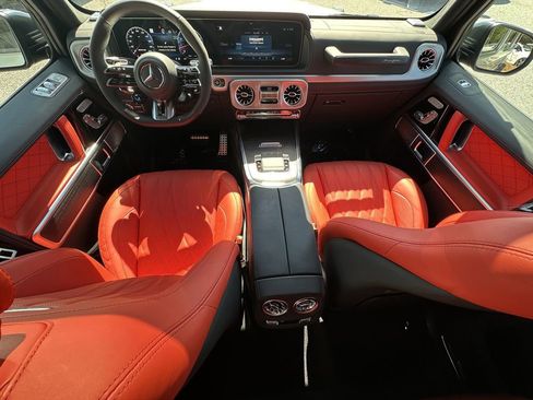 Used 2025 Mercedes-Benz G 63 AMG 4MATIC image 28